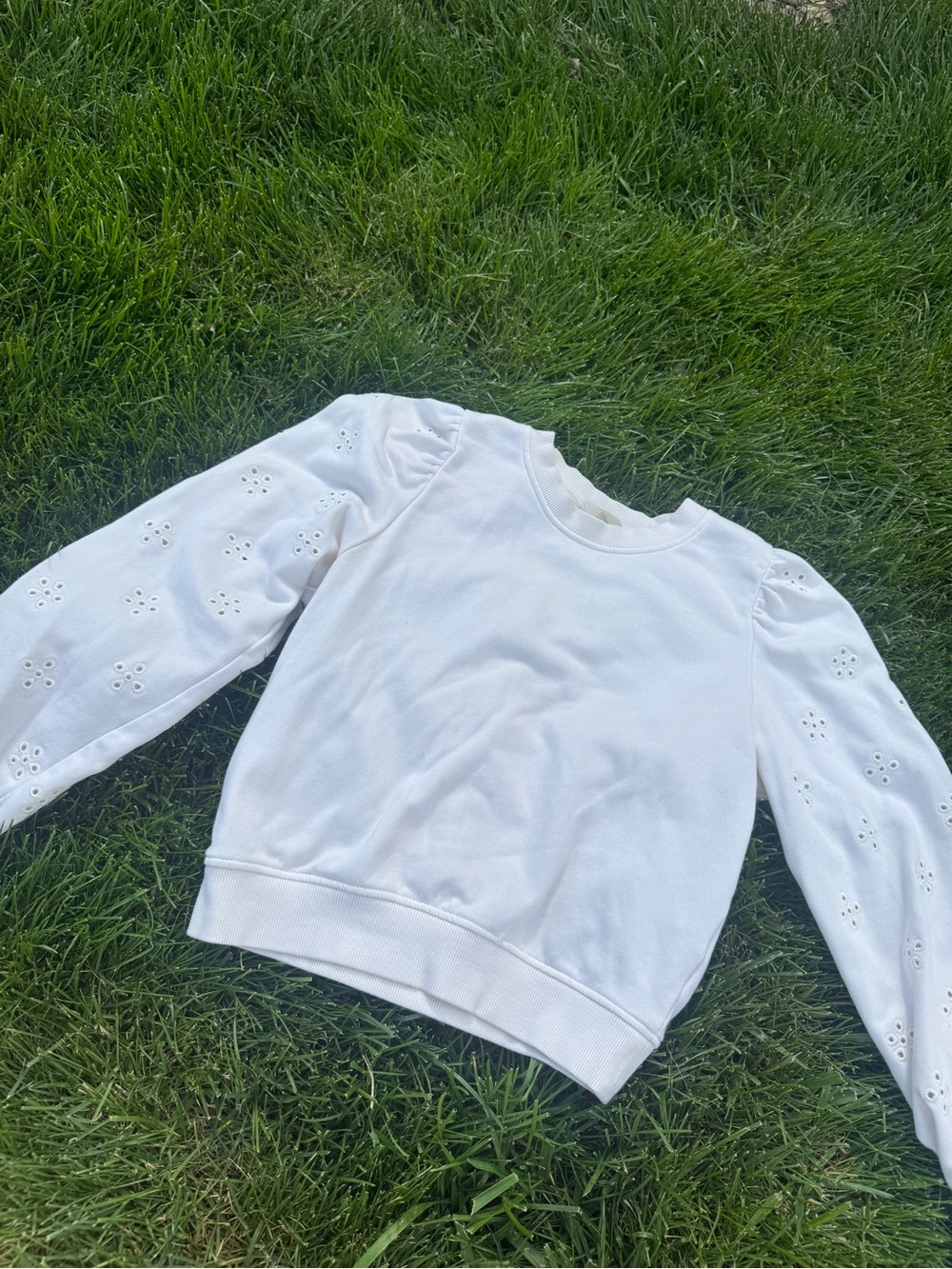 White Eyelet Sleeve Sweatshirt